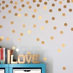 104 piece polka dots wall stickers